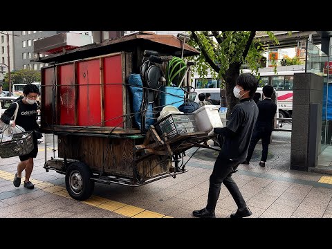 Видео: [Хаката Рамен Ятай]Японская уличная еда, основанная 50 лет назад.Фукуока Япония/Пищевой ларек