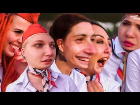 Видео: типичный день в школе 2