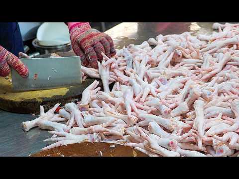 Видео: Уникально! Острые тушеные куриные ножки и утиный язык, жареная целая курица -тайваньская уличная еда