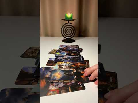 Видео: ДУМАЕТ ЛИ МУЖЧИНА О ВАС СЕЙЧАС🥂