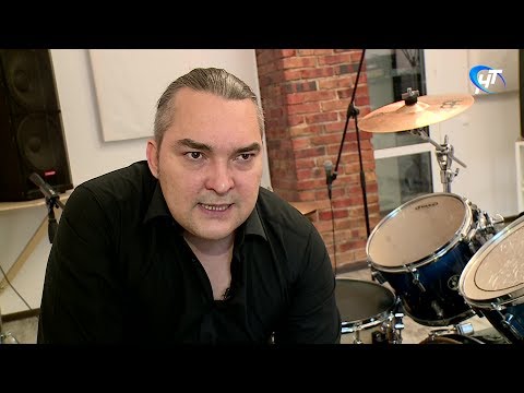 Видео: КИНОпробы: интервью с лидером группы «Кукрыниксы» Алексеем Горшеневым