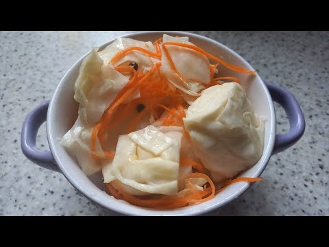 Видео: Быстрая маринованная капуста//Любимый рецепт)))