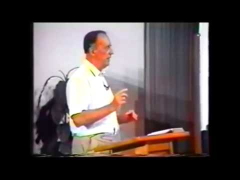 Видео: Душевный или духовный (2 из 2) - Дерек Принс