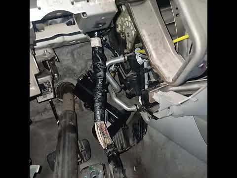 Видео: Замена радиатора печки субару форестер