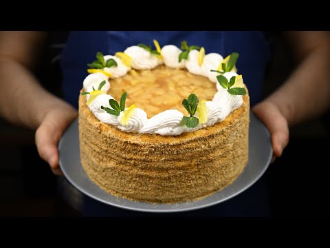 Видео: Торт Медовик с грушевой начинкой, так вкусно! Торт тает во рту!