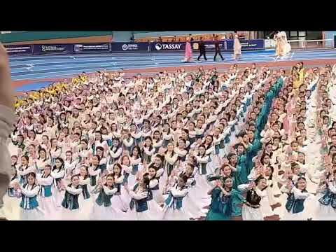 Видео: Қамажай биі 3000 қыз қатысты, Астана, 18.03.2025