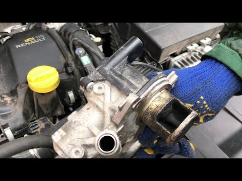 Видео: Чистим клапан EGR и впускной тракт Renault Megane 1,5DCI 2013 года