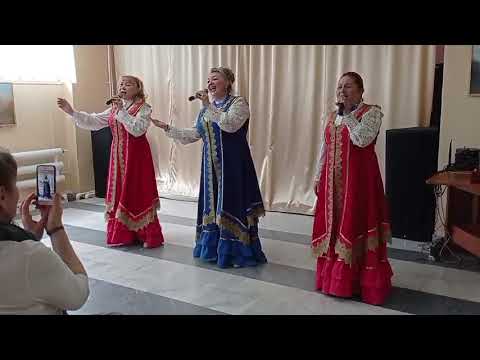 Видео: Ансамбль народной песни "ЗаряНица" - Костры горят далёкие