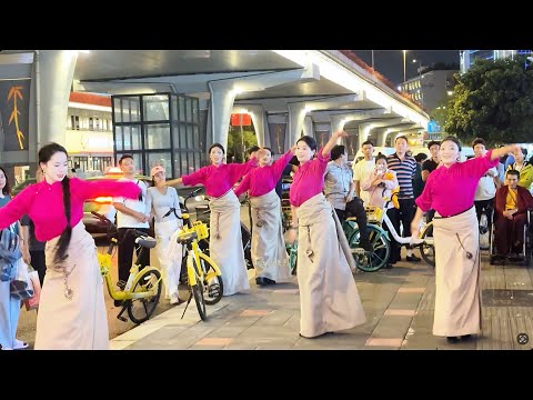 Видео: Wengmu, тибетские сестры, замечательный тибетский танец "Wine Song's Shepherd's Wine"