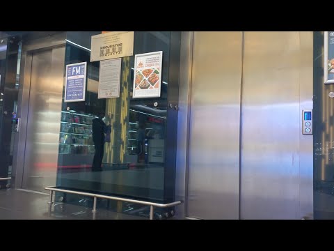 Видео: Лифты в ТЦ "Корона сити"! Панорамные лифты DOPPLER 2013г/в 800кг 10чел