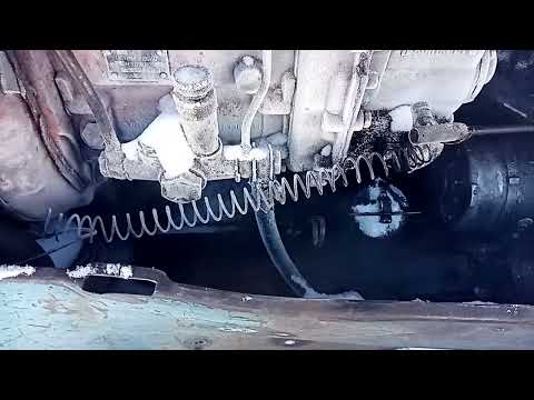 Видео: дт 75 из снежного плена