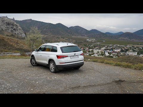 Видео: КРЫМ 2020. НОВЫЙ СВЕТ. Дорога из Гурзуфа в Судак, тропа Голицына, аэросъемка. #путешествиянакодиаке