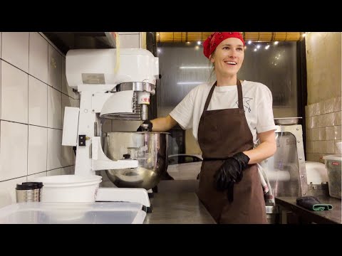 Видео: Смена 5 утра на выпечке | День из жизни пекаря