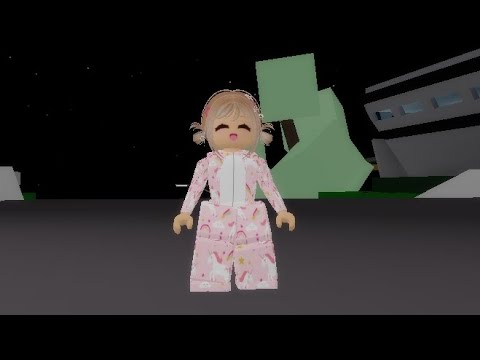 Видео: живу с бабушкой в brookhaven RP 🏫💖💞☺️ 2 часть 💖💝