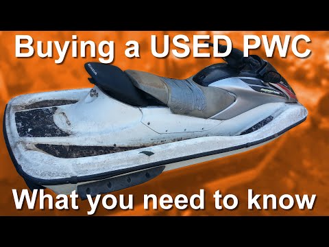Видео: Что следует учитывать при покупке подержанного гидроцикла (PWC). 2-тактный или 4-тактный, стоимос...