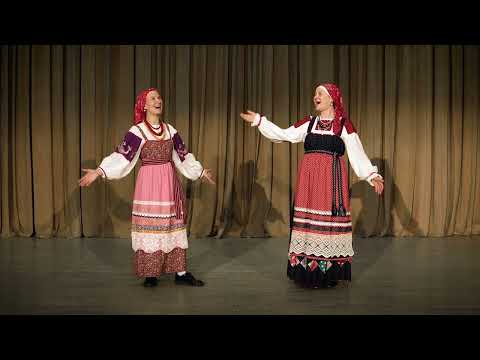 Видео: «Селезня я любила» - русская народная песня, исполняет Ирина Шапошник и Ольга Осорио