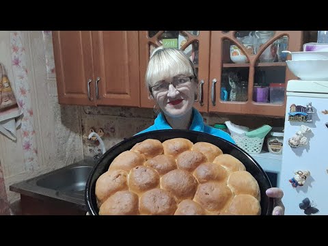 Видео: Жизнь в селе!Выпекаю хлебные пампушки!Вкусная шуба из остатков!Сорвали плинтуса!