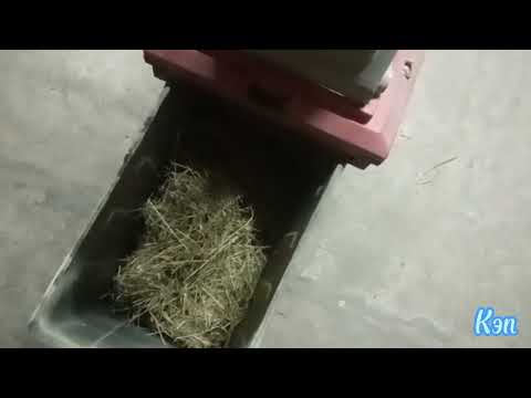 Видео: Как сделать травяную муку в корм курам.