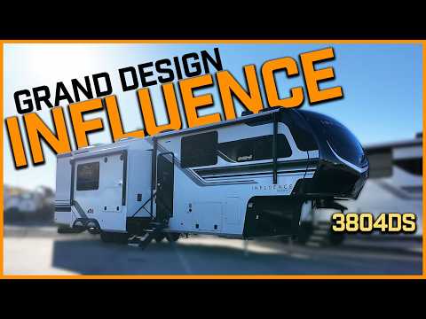 Видео: Спальня с двуспальной кроватью и ванная комната — Grand Design Influence 3804DS!