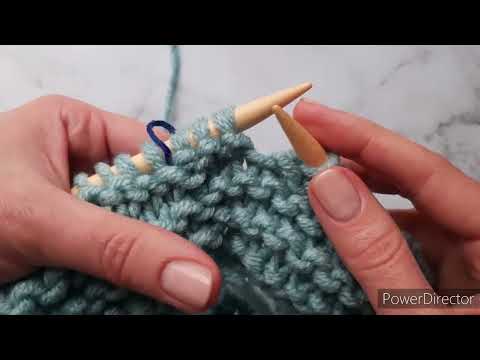 Видео: Платочная вязка спицами. По кругу, без шва. Маленький трюк!