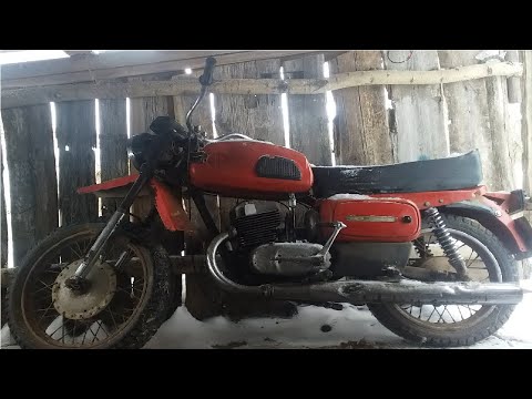 Видео: Запуск мотоцикла ВОСХОД 3М после долго стоянки в МОРОЗ!