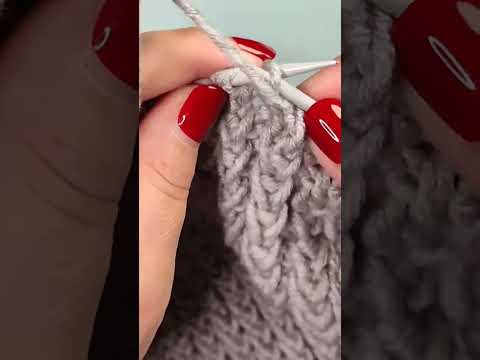 Видео: #prigriz #manhat #diy #вязанняспицями #knitting #howtocrochetshoesforbabyboy