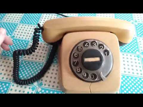 Видео: Старый дисковый телефон. Old 40 Year Old Bulgarian Dialer Phone #oldphone