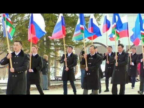 Видео: Шествие к 100-летию ЯАССР г.Покровск. Увидел себя поставь +