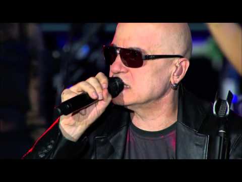 Видео: Слави и Ку Ку Бенд -   Ти си (live Арена Армеец)