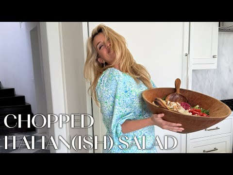 Видео: Салат из рубленых итальянских овощей