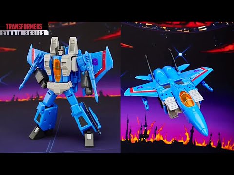 Видео: ФОРМИРОВАНИЕ ДЕТАЛЕЙ?!? Серия Transformers Studio '86 THUNDERCRACKER стоковые изображения!!!