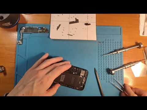 Видео: iPhone 7 не работает микрофон. Замена нижнего шлейфа зарядки/ ремонт телефонов в г. Железнодорожный