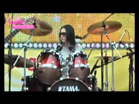 Видео: Ранетки. Нюта  Ранетка - Loveи меня...