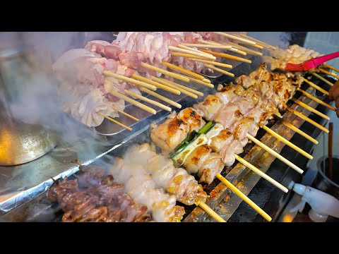 Видео: Различные японские блюда в корейском стиле, рамэн, курица, угорь | Корейская уличная еда