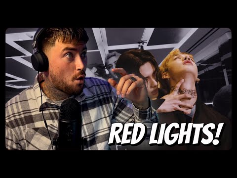 Видео: Stray Kids "Obsessed (Бан Чан, Хёнджин)(Red Lights (Бан Чан, Хёнджин))" Видео РЕАКЦИЯ!!!