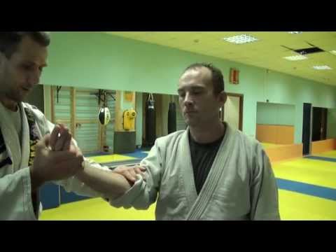 Видео: Приёмы Джиу-Джитсу. Ущемление.