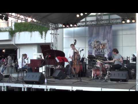 Видео: Ангел Заберски трио