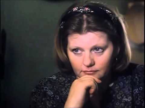 Видео: Эта женщина в окне