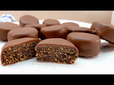 Видео: Они такие вкусные, моя бабушка делает их 3 раза в неделю! Очень легкий рецепт!