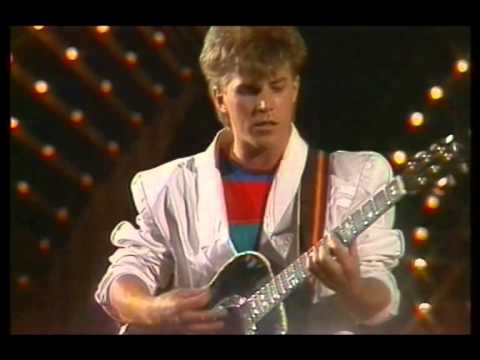 Видео: "Жду и верю" Алексей Глызин 1986 год.