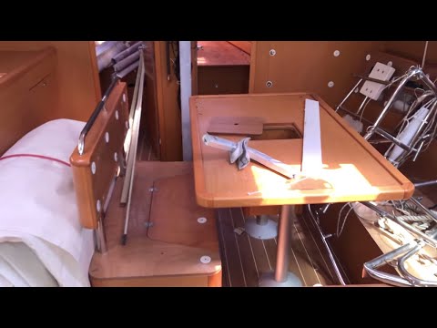 Видео: 27. Яхта Jeanneau Sun Odyssey 44  2011., разбитая, но выжившая, после урагана “Ирма“ 4K
