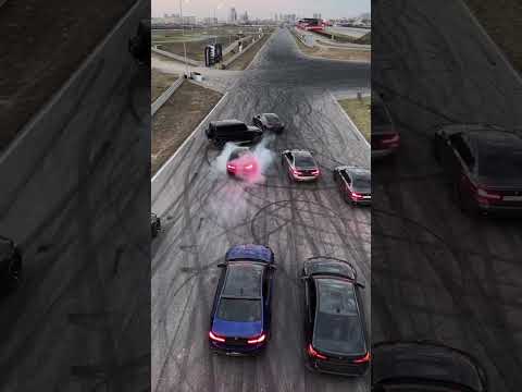 Видео: Где вы мерсы ?#мерседес #бмв #гонки #wengalbi #automobile #bmw #bmwm5 #рекомендации