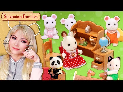 Видео: Коллекция Sylvanian Families - Начало - Набор с Кролей и Малышня ★ Стрим-Распаковка