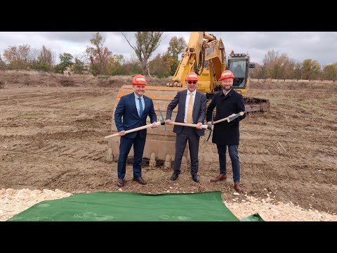 Видео: HOLIDAY PARK Русе - готов за година, с кръгово на бул.“Липник“ и 200 дървета