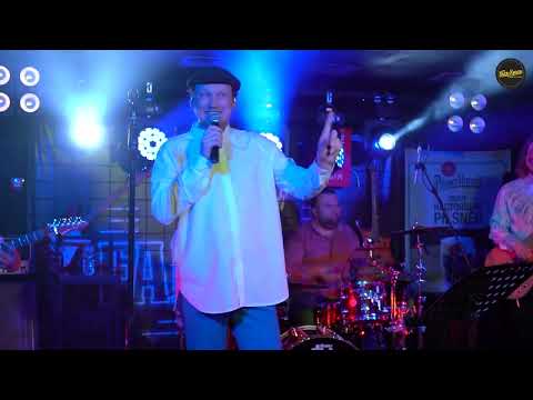 Видео: КОЛЫБЕЛЬНАЯ ОТЦА - ВИА ВАШИ КРАШИ и Александр Волобуев