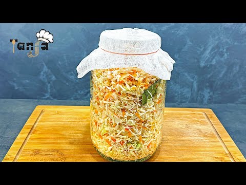 Видео: 50 баночек вам не хватит, когда наступит зима! Квашеная капуста в банке, готова за 7 дней!