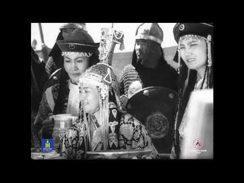 Видео: Мандухай зураг авч байнабаримтат кино