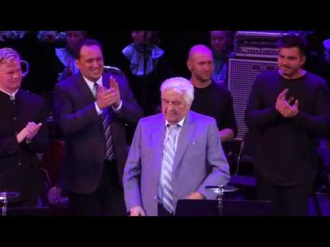 Видео: Е.Крылатов. "Прекрасное далёко"