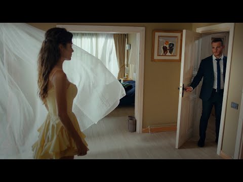 Видео: Постучись в мою дверь | Başak Gümülcinelioğlu - Sen Çal Kapımı