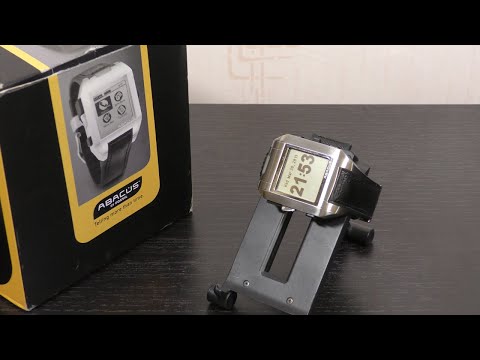 Видео: Fossil Wrist PDA - ретро смарт часы на Palm OS